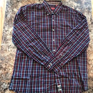 Men’s Izod dress shirt